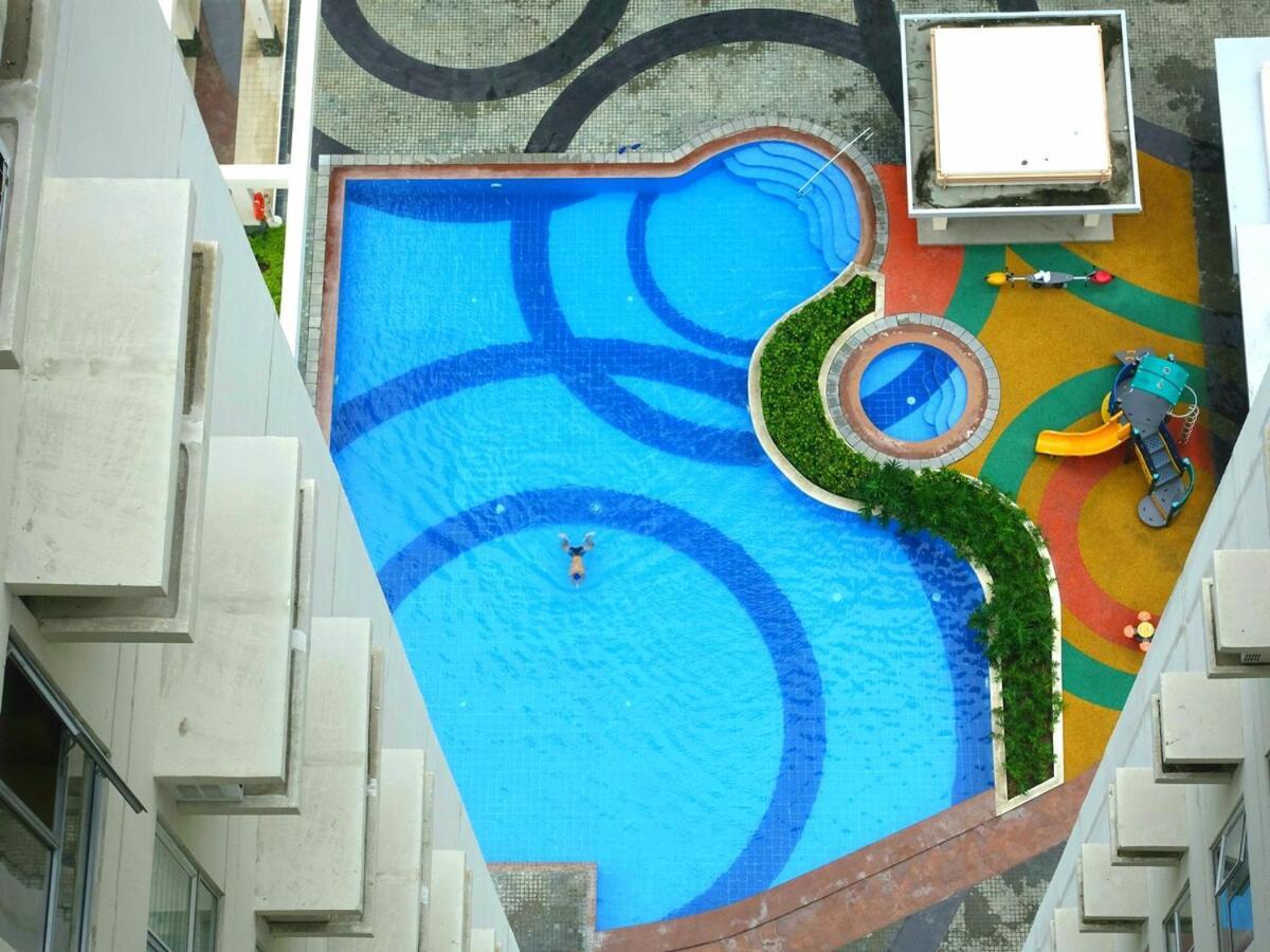 Avida Towers It Park 1br Unit Queen Bed Apartment Cebu